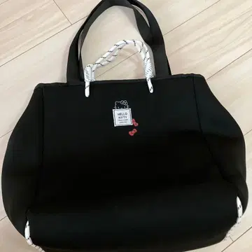 키티 블랙 가방