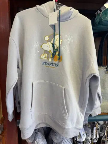 USJ 한정판 스누피 찰리 브라운 후드티 L 사이즈