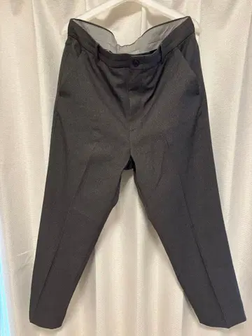 새상품급 BEAU TY&YOUTH 다크 그레이 테이퍼드 슬랙스