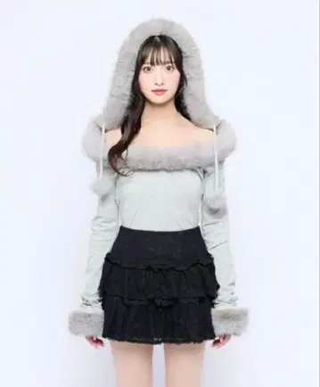 bubbles 후드 퍼 오프숄더 상의 그레이