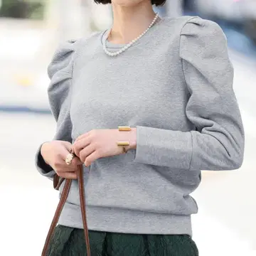 미사용 새상품! EL FRANK 파워 숄더 풀오버