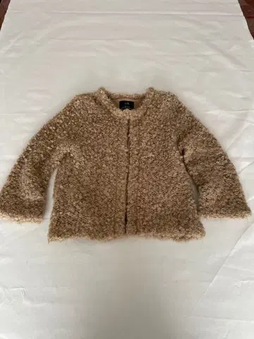 23구 라이트 브라운 모혼방 가디건 사이즈 40 루즈핏