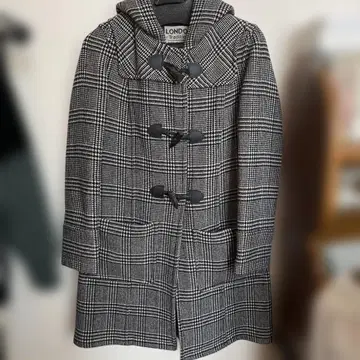 LONDON 체크 무늬 더플 코트 38