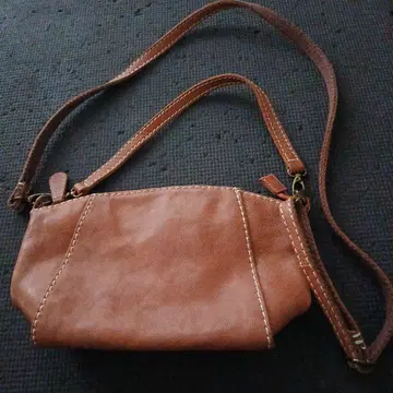 sarai 브라운 가죽 숄더백