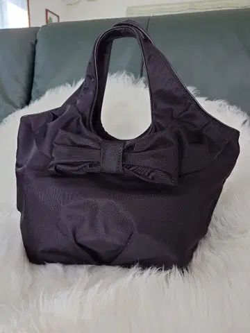 Kate spade 큰 리본 포함 블랙 토트백
