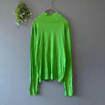 로리즈팜 [F] 성숙 캐주얼 네온 컬러 얇은 소재 하이넥 티셔츠