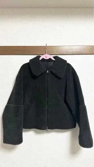 A part by 아파트바이 리버서블 보아 자켓