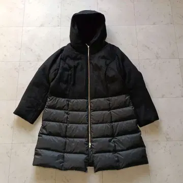 Rose tiara 로즈 티아라 다운 코트 4L 후드 부착