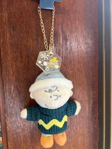 USJ 한정판 찰리 브라운 마스코트 키체인 크리스마스