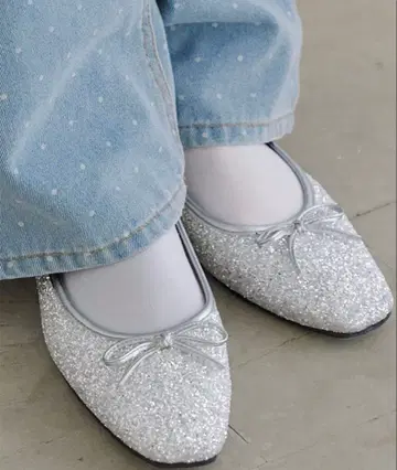 티티베이트 실버 플랫슈즈 S 사이즈