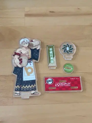 귀멸의 칼날 PIZZA-LA 콜라보 아크릴 스탠드 시나즈가와 사네미