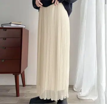 랜덤 플리츠 밑단 메로우 샤이니 시어 스커트