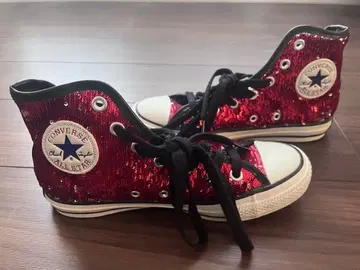 CONVERSE 레드 스팽글 하이컷 스니커즈 실내 촬영 사용만