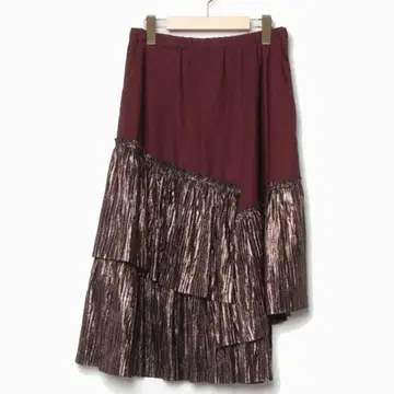 AVIE 보르도 플리츠 스커트 38