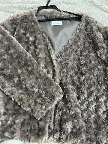 로리즈팜 보아 자켓