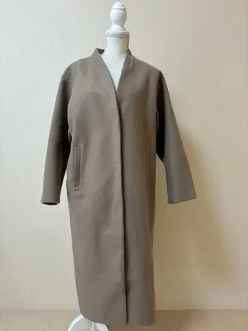 coca 노카라 베이지 롱 코트 M