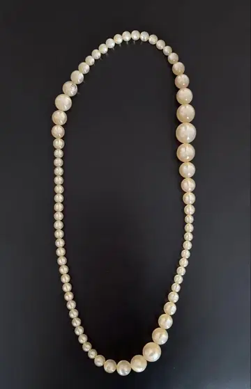 Florian 화이트 펄 비즈 목걸이