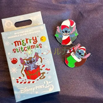 디즈니 스토어 스티치 크리스마스 핀 핀 배지 2개