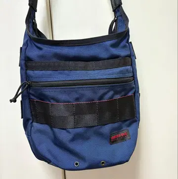 BRIEFING 브리핑 데이트리퍼 숄더백