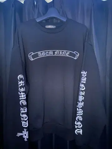 A'GEM/9 자수 맨투맨