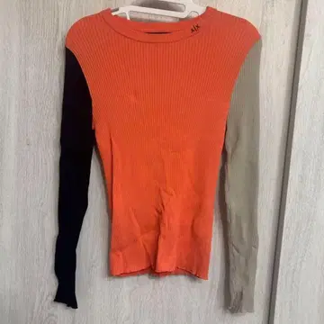 ARMANI 리브 니트 긴팔