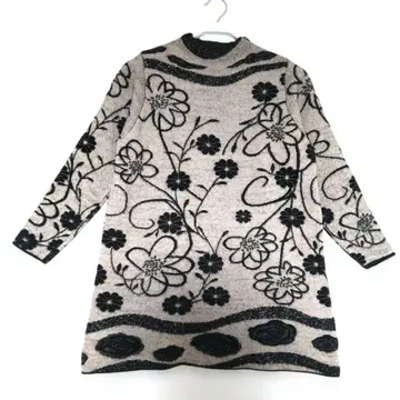 [ 따뜻한 ] 여성용 꽃무늬 자수 니트 두꺼운 원단 튜닉 긴팔 M 사이즈