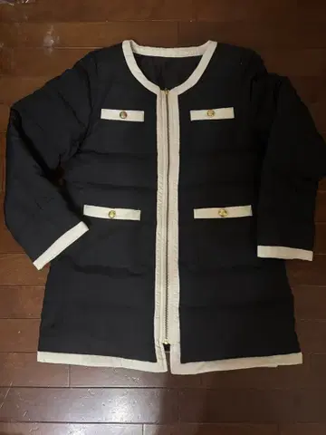 [미사용 새상품] 주머니 포함 경량 포켓터블 다운 자켓 노카라 13AR