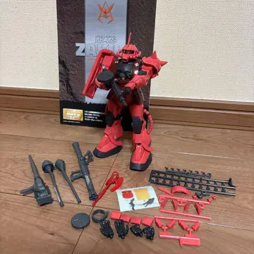 MG 샤아 자쿠 1/100 조립 완료