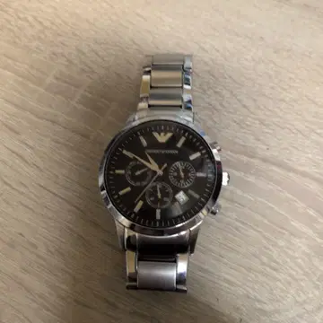 엠포리오 아르마니 AR2434 손목시계