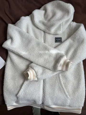 BILLABONG 보아 지퍼 후드티 화이트