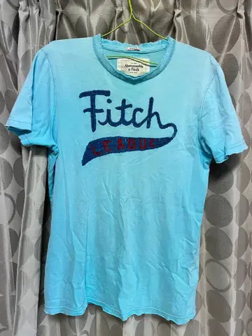 Abercrombie & Fitch 스카이블루 T셔츠 L 사이즈