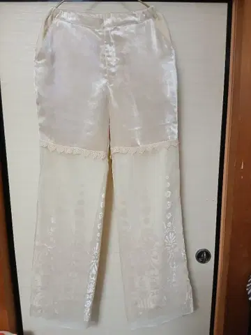 알베로베로 돼지 튤 팬츠