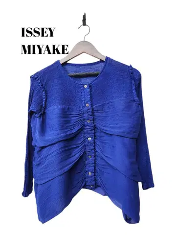 1111321 긴팔 가디건