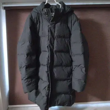 UNIQLO XL 블랙 다운 자켓