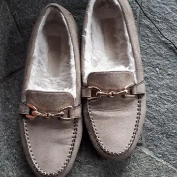 그린 레이블 릴랙싱 그레이 모카신