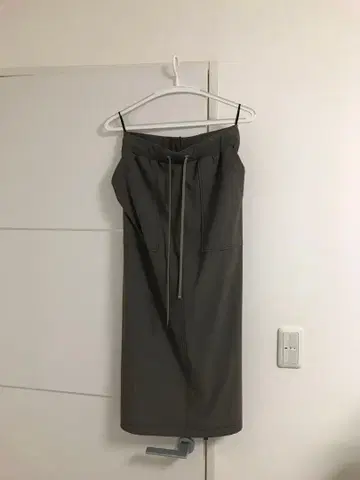 스콧 클럽 롱 타이트 스커트