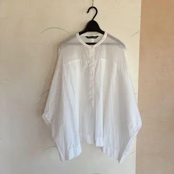 mizuiroind 스탠드 카라 시어 셔츠