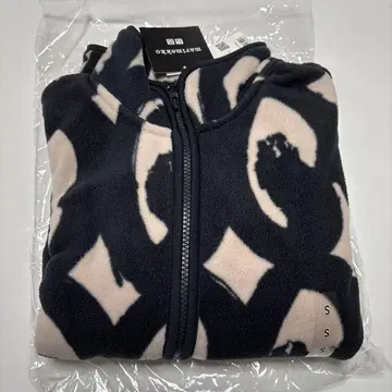 marimekko UNIQLO 콜라보 플리스 s 사이즈 블랙 x 베이지
