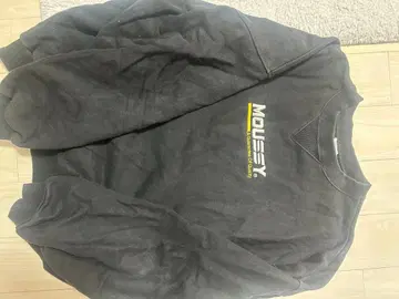 MOUSEY 그레이 맨투맨