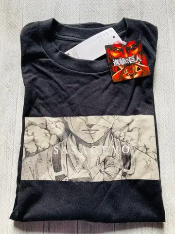 진격의 거인 유니클로 T셔츠