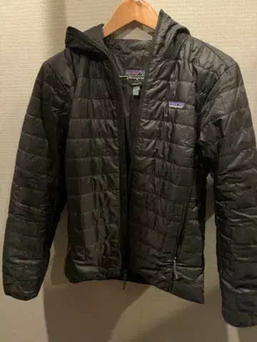 [ 새상품 ] 파타고니아 남성용 나노 퍼프 후디 S 사이즈 블랙