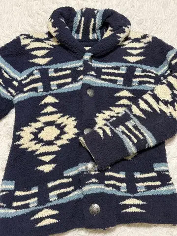 CALI SURF 아즈텍 패턴 플리스 스웨터 오르테가