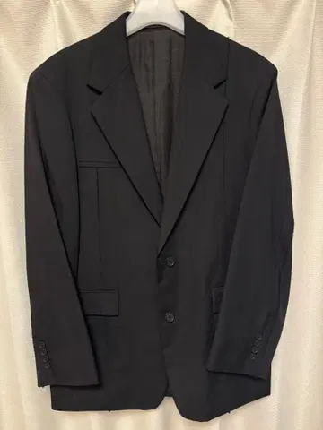 새상품급 블랙 테일러드 자켓