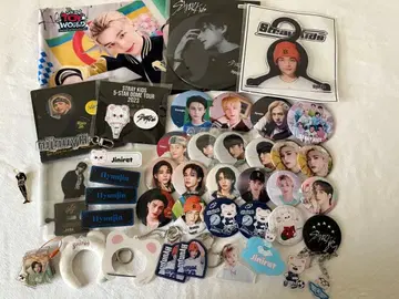 스키즈 현진 캔뱃지 세트