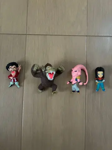 드래곤볼 UDM 묶음 판매 4체 세트