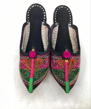 컬러풀 자수 에스닉 샌들