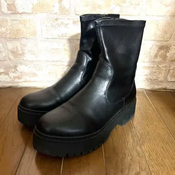 블랙 가죽 통굽 숏부츠 LL 사이즈