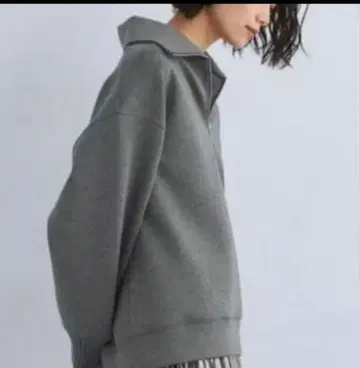 종이상자 하프 지퍼 풀오버 새상품급