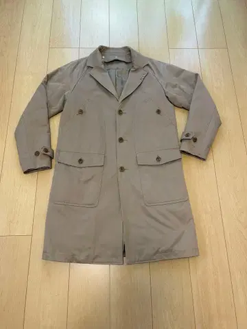 Name.네임 체스터 코트