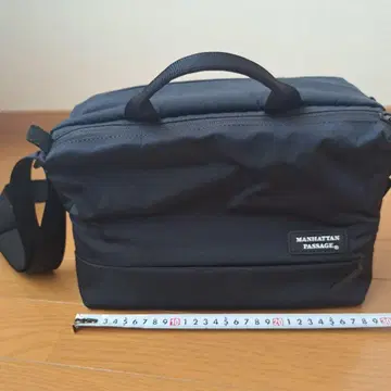맨해튼패시지 백 네이비
